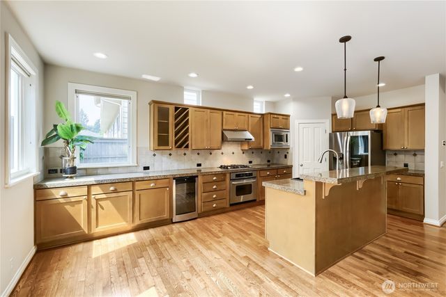 4613 NE 2nd Street, Renton, WA 98059