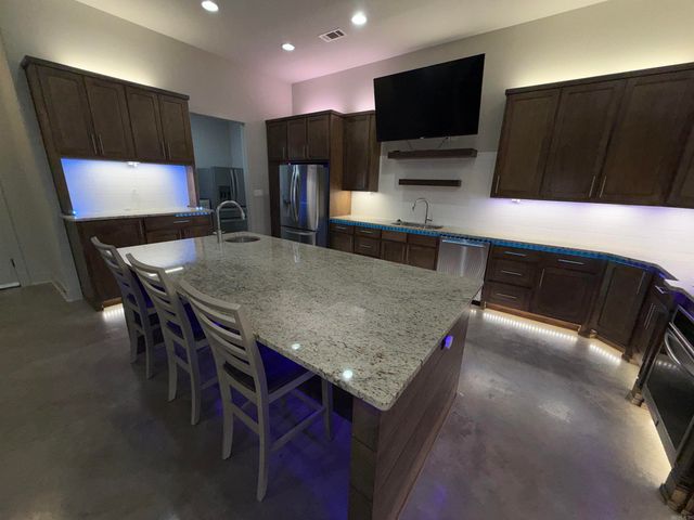 110 Shady Thicket Lane, Little Rock, AR 72204