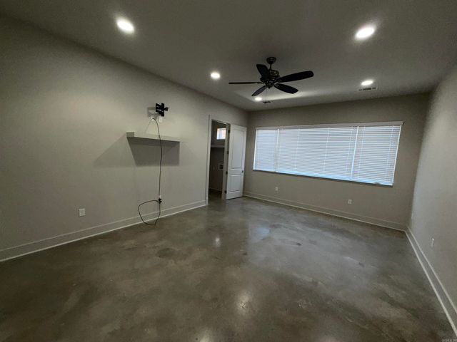 110 Shady Thicket Lane, Little Rock, AR 72204