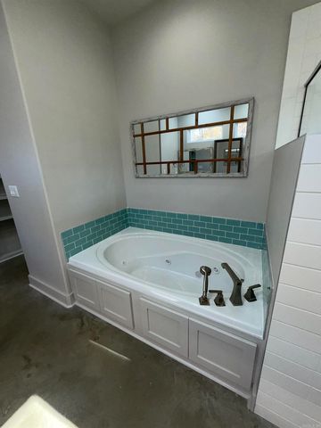 110 Shady Thicket Lane, Little Rock, AR 72204