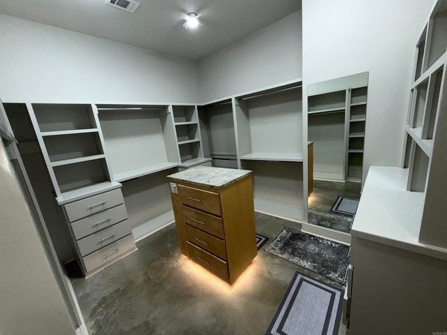 110 Shady Thicket Lane, Little Rock, AR 72204