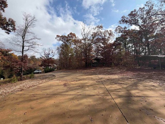 110 Shady Thicket Lane, Little Rock, AR 72204