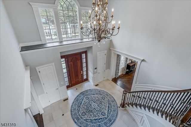 12 Beacon Hill Dr, Chester Twp., NJ 07930
