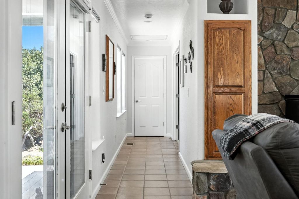 Image 26 of property listing at 44550 Windsong Way, Ahwahnee, CA 93601