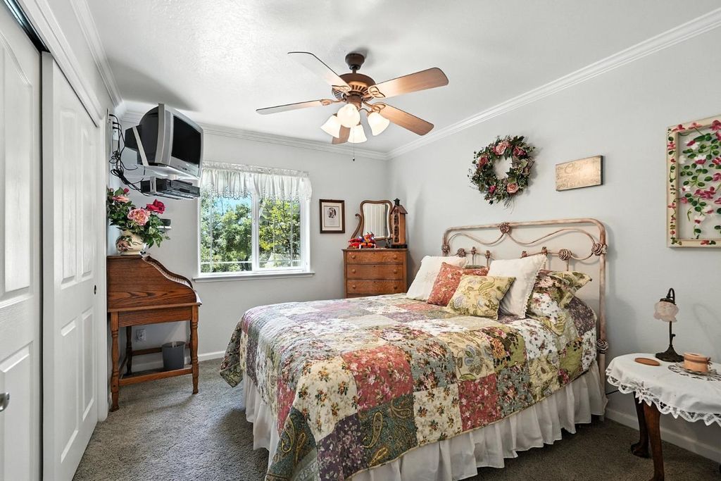 Image 36 of property listing at 44550 Windsong Way, Ahwahnee, CA 93601