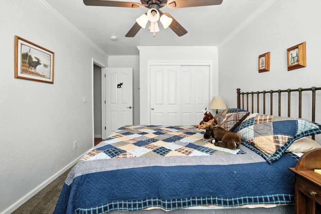 Image 39 of property listing at 44550 Windsong Way, Ahwahnee, CA 93601