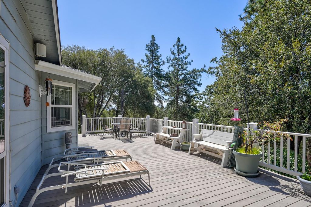 Image 46 of property listing at 44550 Windsong Way, Ahwahnee, CA 93601