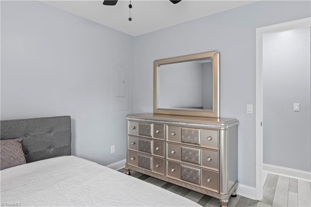 250 Cloverfield Court, Winston-salem, NC 27127