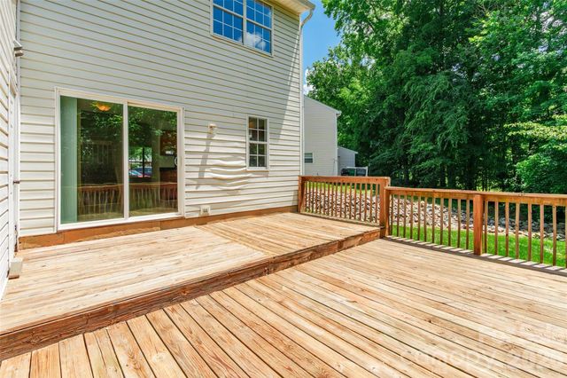 5840 Prescott Court, Charlotte, NC 28269