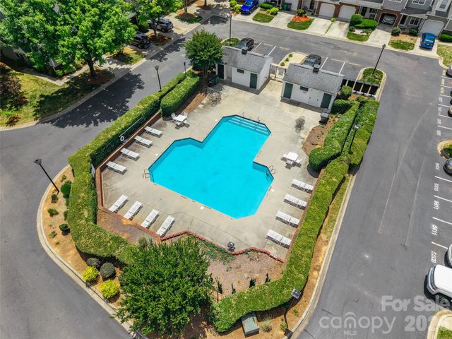 5840 Prescott Court, Charlotte, NC 28269
