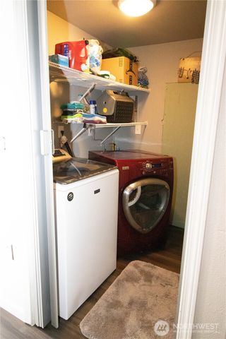 24415 64th Avenue S #16, Kent, WA 98032