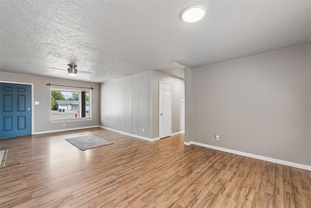 120 E Morningside Drive, Midwest City, OK 73110