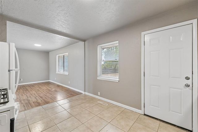 120 E Morningside Drive, Midwest City, OK 73110
