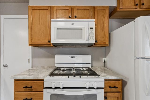120 E Morningside Drive, Midwest City, OK 73110