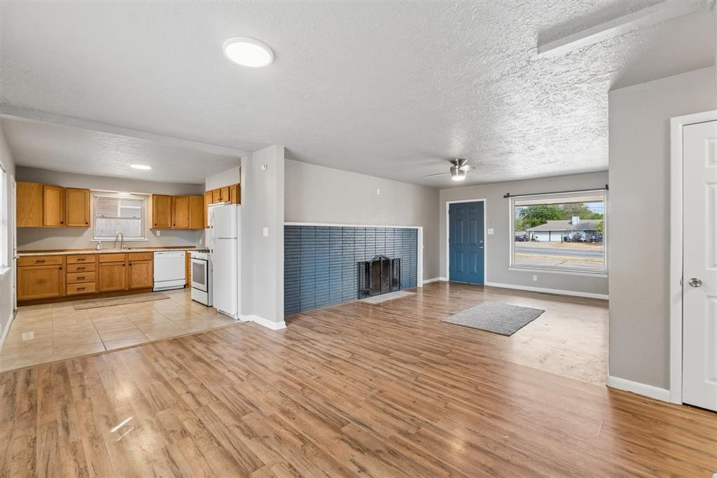 120 E Morningside Drive, Midwest City, OK 73110
