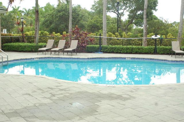 1660 Renaissance Commons Boulevard, Boynton Beach, FL 33426