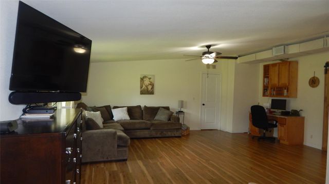 142 County Road 1332, Liberty, TX 77575