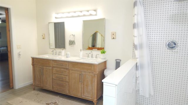 142 County Road 1332, Liberty, TX 77575