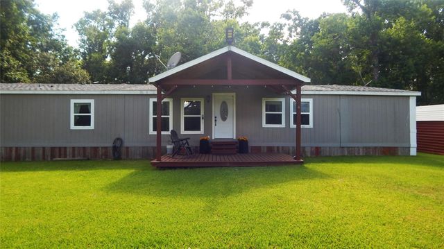 142 County Road 1332, Liberty, TX 77575