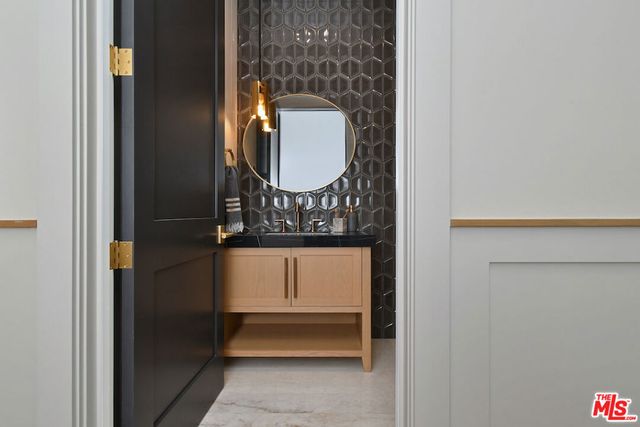 4809 Genesta Avenue, Encino, CA 91316