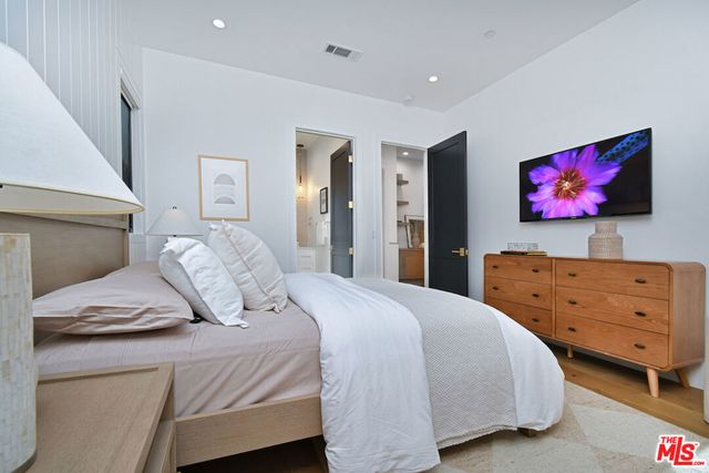 4809 Genesta Avenue, Encino, CA 91316