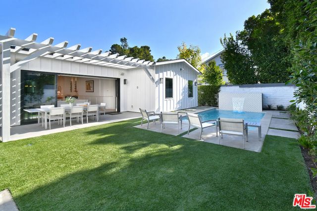 4809 Genesta Avenue, Encino, CA 91316