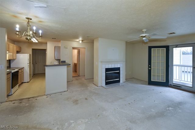 29828 Center Ridge Drive 217, Westlake, OH 44145