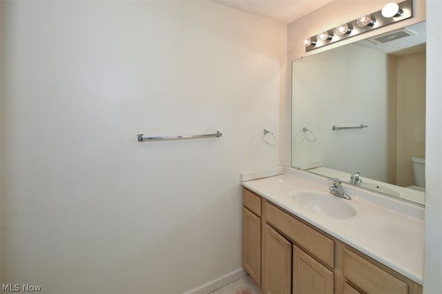 29828 Center Ridge Drive 217, Westlake, OH 44145