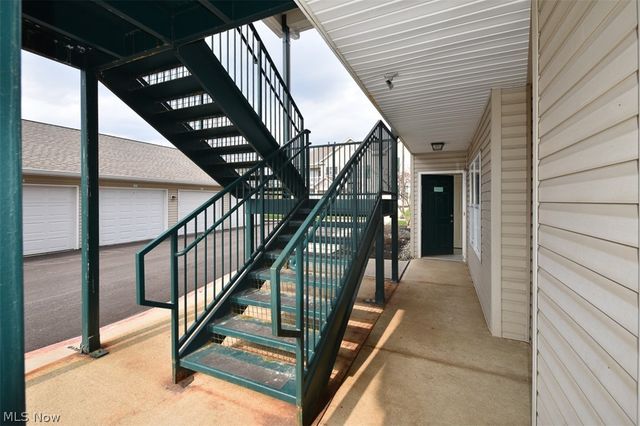 29828 Center Ridge Drive 217, Westlake, OH 44145