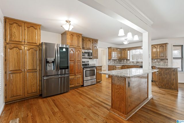 6672 SERVICE ROAD, Trussville, AL 35173