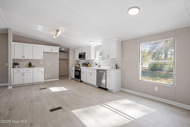 110 Autumn Winds Drive, Goldsboro, NC 27530