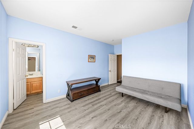 7342 Excelsior Dr, Eastvale, CA 92880