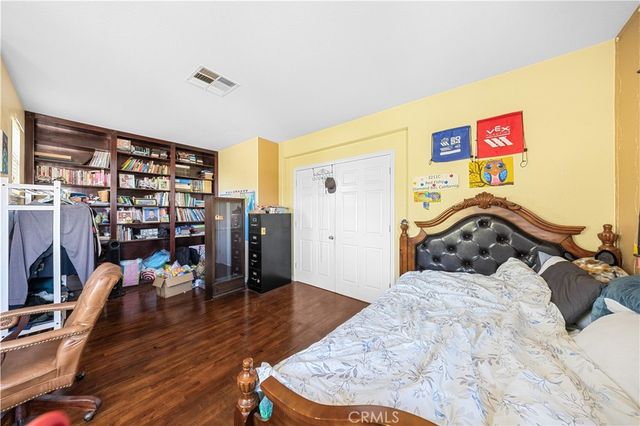 7342 Excelsior Dr, Eastvale, CA 92880