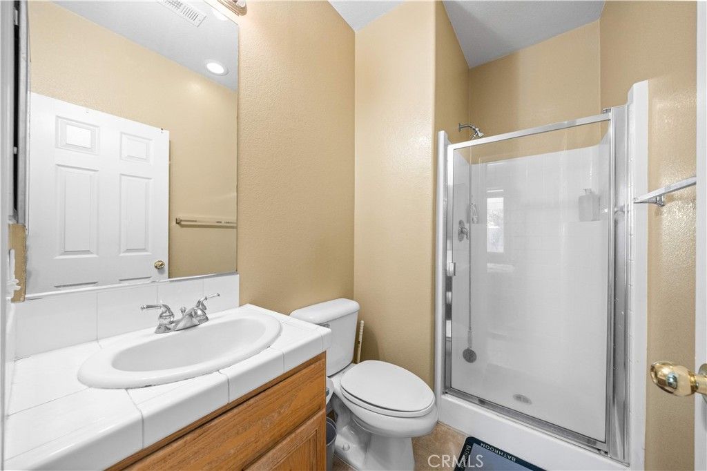 Image 15 of property listing at 7342 Excelsior Dr, Eastvale, CA 92880