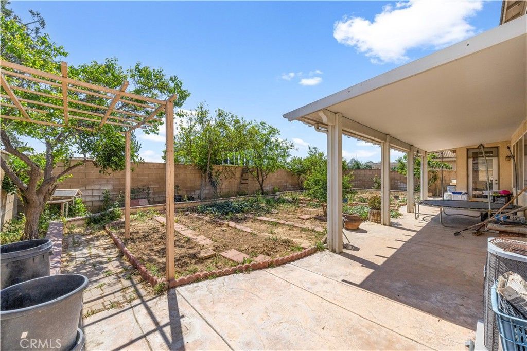 Image 29 of property listing at 7342 Excelsior Dr, Eastvale, CA 92880