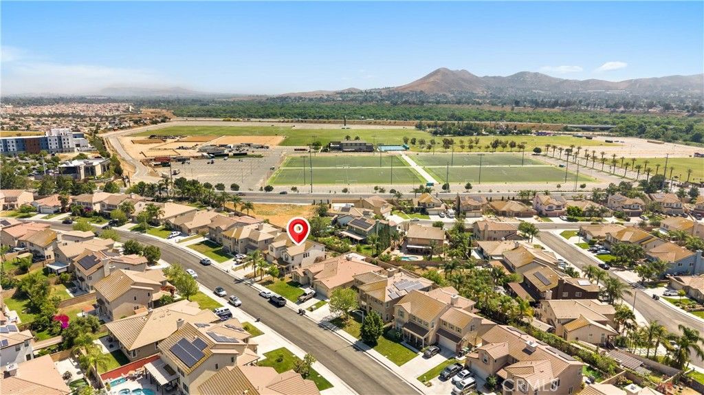 Image 33 of property listing at 7342 Excelsior Dr, Eastvale, CA 92880