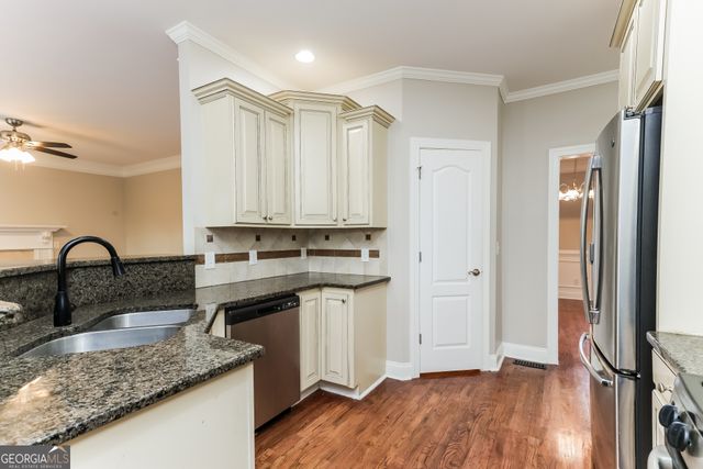 1515 Royce Drive, Locust Grove, GA 30248
