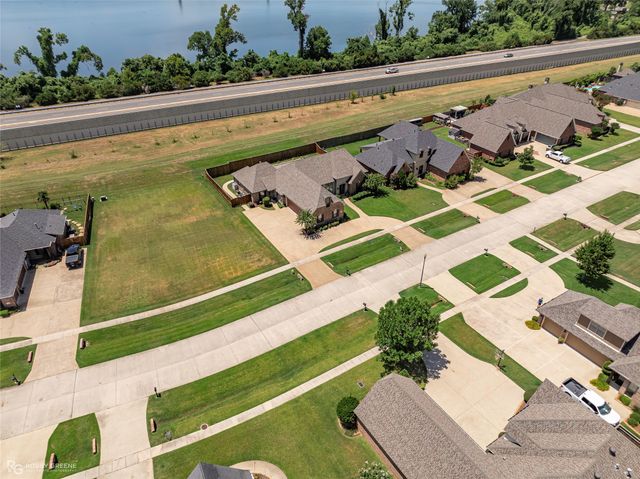 225 Welham Trace, Bossier City, LA 71112