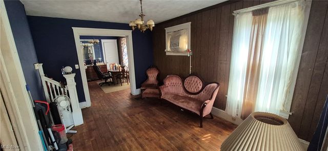 2201 E 36th Street, Cleveland, OH 44115