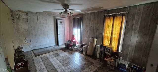 2201 E 36th Street, Cleveland, OH 44115