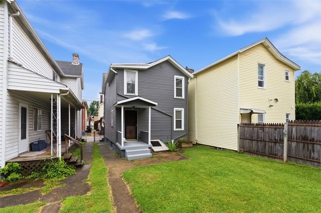 519 3rd Avenue, Carnegie, PA 15106