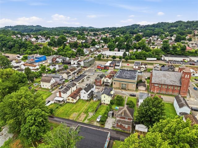 519 3rd Avenue, Carnegie, PA 15106