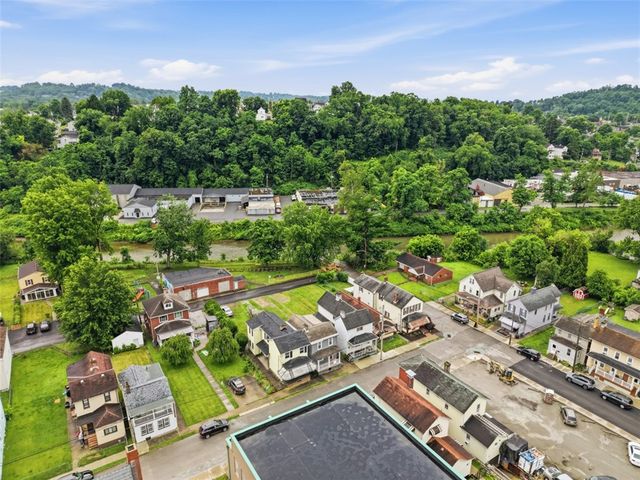519 3rd Avenue, Carnegie, PA 15106