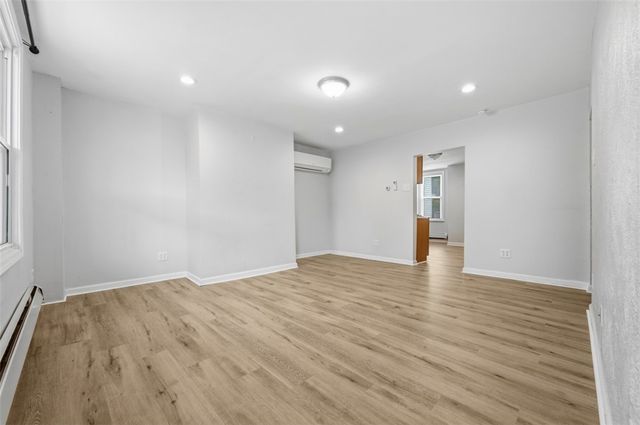 519 3rd Avenue, Carnegie, PA 15106
