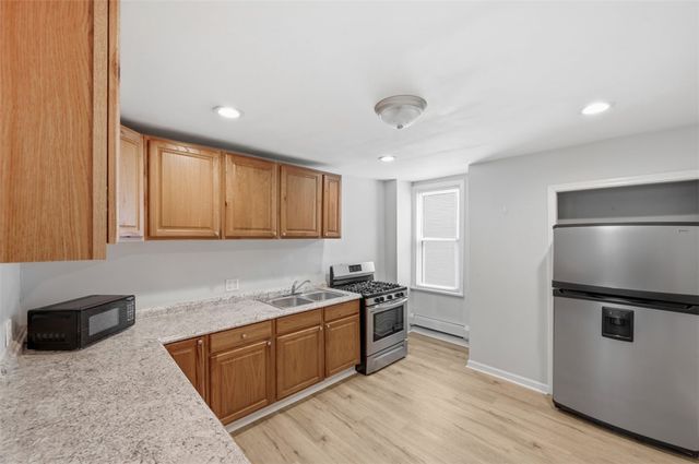519 3rd Avenue, Carnegie, PA 15106