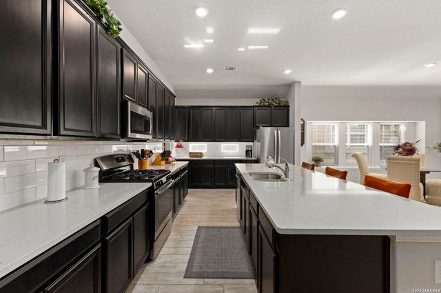 12311 Desert Palm, San Antonio, TX 78253