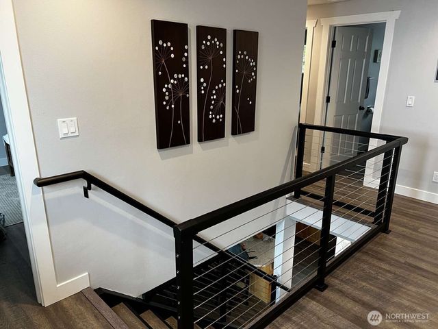 242 W Bluff Drive, Port Angeles, WA 98362