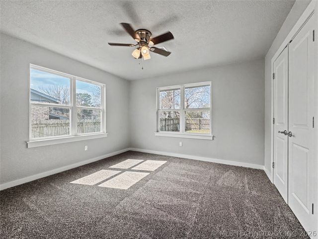 1202 S Ross Avenue, Tahlequah, OK 74464