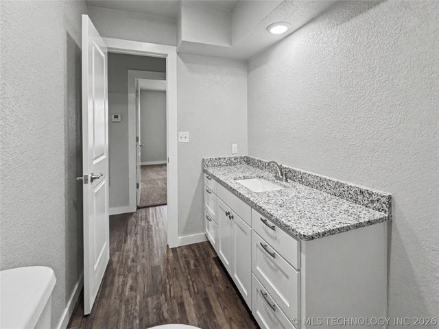 1202 S Ross Avenue, Tahlequah, OK 74464