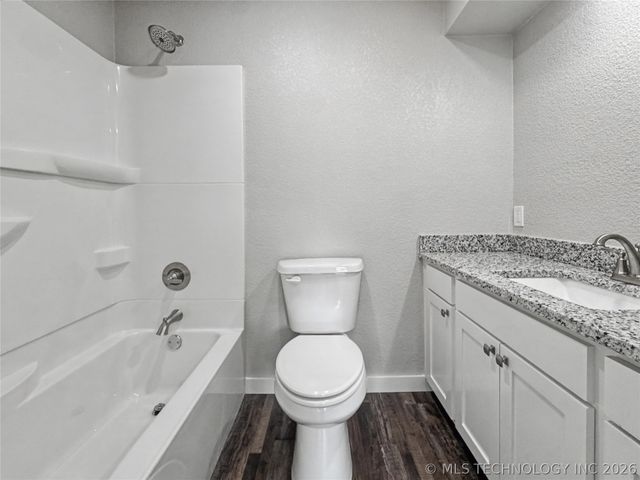 1202 S Ross Avenue, Tahlequah, OK 74464